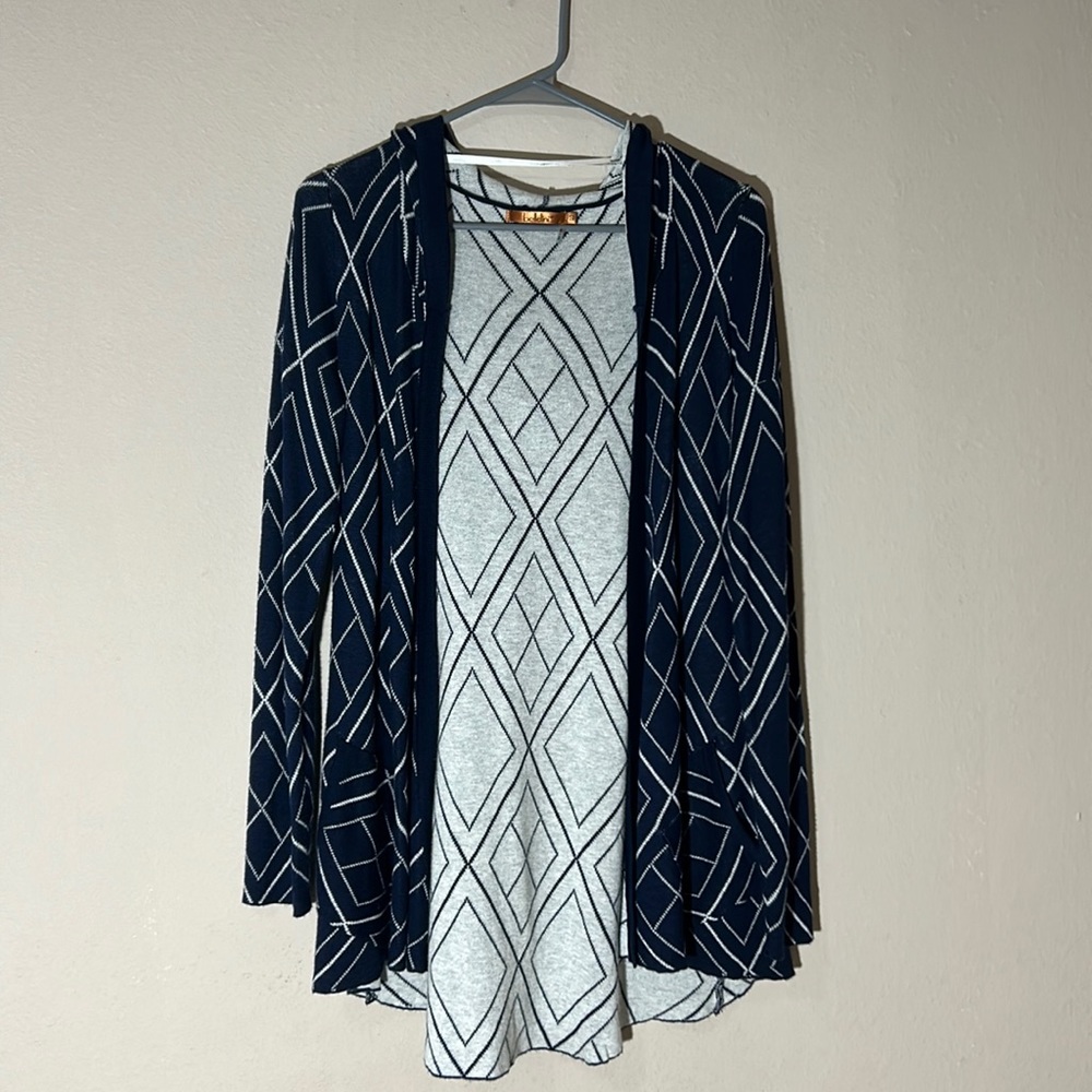 Beldini Cardigan, Geometric patterns, Dark blue and White.